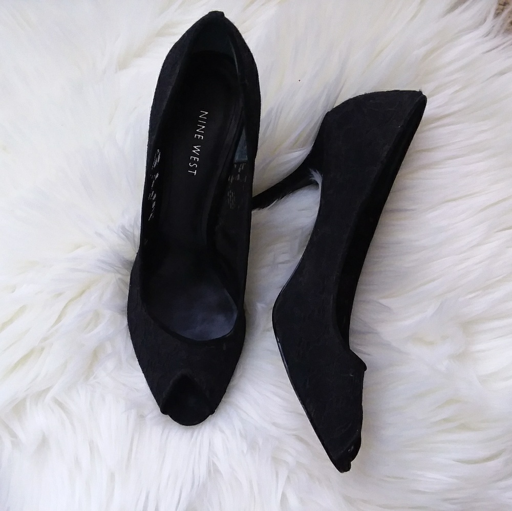 Black Lace Heals 👠🖤